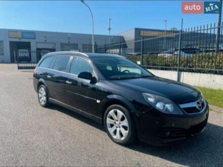Черный Опель Вектра, объемом двигателя 1.9 л и пробегом 215 тыс. км за 5900 $, фото 1 на Automoto.ua