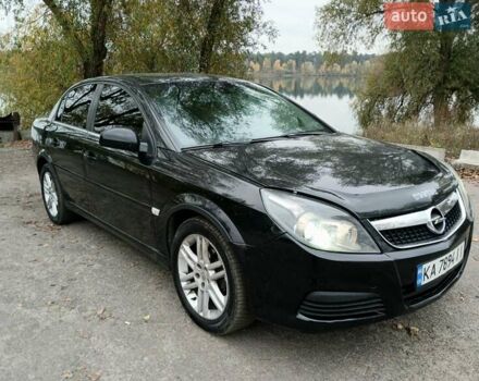 Черный Опель Вектра, объемом двигателя 2.2 л и пробегом 251 тыс. км за 4500 $, фото 1 на Automoto.ua