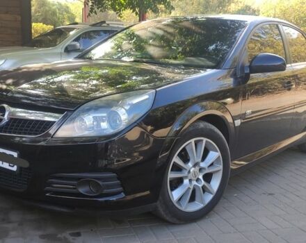 Черный Опель Вектра, объемом двигателя 1.9 л и пробегом 330 тыс. км за 6200 $, фото 1 на Automoto.ua