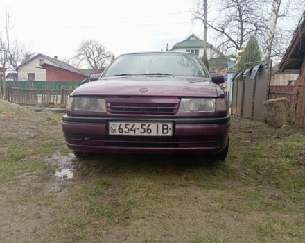 Фиолетовый Опель Вектра, объемом двигателя 1.6 л и пробегом 340 тыс. км за 1200 $, фото 7 на Automoto.ua