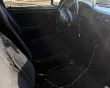 Фиолетовый Опель Вектра, объемом двигателя 2 л и пробегом 250 тыс. км за 962 $, фото 5 на Automoto.ua