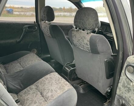 Фиолетовый Опель Вектра, объемом двигателя 1.6 л и пробегом 357 тыс. км за 1450 $, фото 7 на Automoto.ua