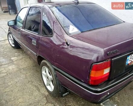 Фиолетовый Опель Вектра, объемом двигателя 1.8 л и пробегом 256 тыс. км за 1100 $, фото 7 на Automoto.ua