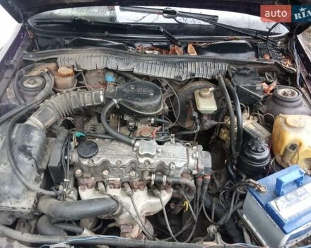 Фіолетовий Опель Вектра, об'ємом двигуна 1.8 л та пробігом 125 тис. км за 1100 $, фото 13 на Automoto.ua