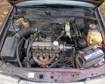 Фіолетовий Опель Вектра, об'ємом двигуна 1.6 л та пробігом 386 тис. км за 1600 $, фото 12 на Automoto.ua