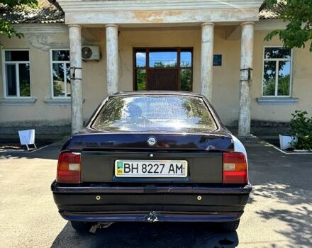 Фіолетовий Опель Вектра, об'ємом двигуна 2 л та пробігом 0 тис. км за 1000 $, фото 2 на Automoto.ua