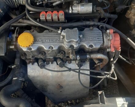 Фіолетовий Опель Вектра, об'ємом двигуна 2 л та пробігом 100 тис. км за 1300 $, фото 5 на Automoto.ua