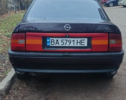 Фіолетовий Опель Вектра, об'ємом двигуна 1.8 л та пробігом 484 тис. км за 1800 $, фото 5 на Automoto.ua