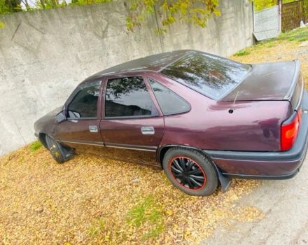 Фиолетовый Опель Вектра, объемом двигателя 1.8 л и пробегом 400 тыс. км за 1800 $, фото 5 на Automoto.ua