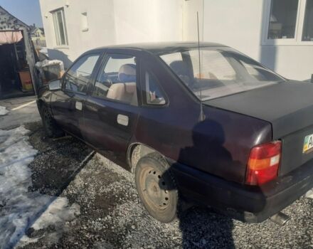 Фіолетовий Опель Вектра, об'ємом двигуна 2 л та пробігом 100 тис. км за 1300 $, фото 4 на Automoto.ua