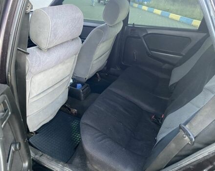 Фиолетовый Опель Вектра, объемом двигателя 2 л и пробегом 300 тыс. км за 1650 $, фото 9 на Automoto.ua