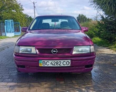 Фиолетовый Опель Вектра, объемом двигателя 1.6 л и пробегом 338 тыс. км за 700 $, фото 2 на Automoto.ua