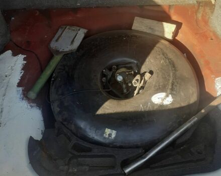 Фіолетовий Опель Вектра, об'ємом двигуна 2 л та пробігом 100 тис. км за 1300 $, фото 6 на Automoto.ua