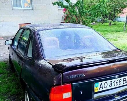 Фиолетовый Опель Вектра, объемом двигателя 1.8 л и пробегом 250 тыс. км за 800 $, фото 2 на Automoto.ua