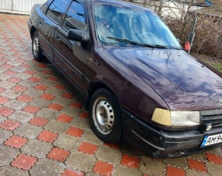 Фіолетовий Опель Вектра, об'ємом двигуна 1.6 л та пробігом 340 тис. км за 700 $, фото 1 на Automoto.ua