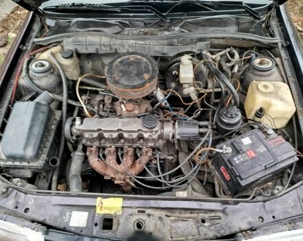 Фіолетовий Опель Вектра, об'ємом двигуна 0 л та пробігом 300 тис. км за 834 $, фото 1 на Automoto.ua