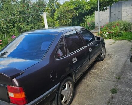 Фиолетовый Опель Вектра, объемом двигателя 2 л и пробегом 374 тыс. км за 950 $, фото 3 на Automoto.ua