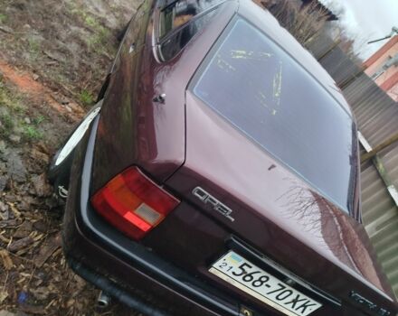 Фіолетовий Опель Вектра, об'ємом двигуна 0 л та пробігом 300 тис. км за 834 $, фото 3 на Automoto.ua