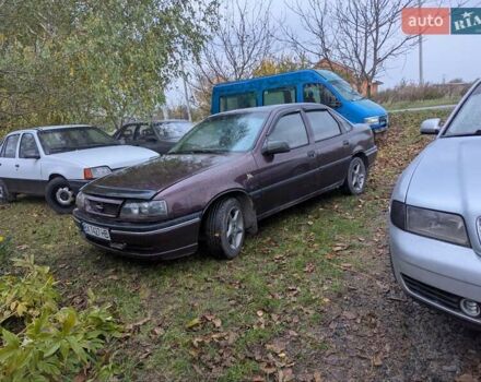 Опель Вектра 1993 в Здолбунове на Automoto.ua Фиолетовый Опель Вектра, объемом двигателя 1.8 л и пробегом 350 тыс. км за 1450 $, фото 3 на Automoto.ua