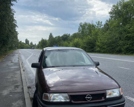 Фиолетовый Опель Вектра, объемом двигателя 1.8 л и пробегом 699 тыс. км за 2500 $, фото 4 на Automoto.ua