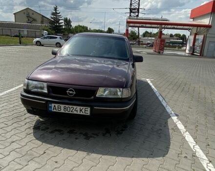Фиолетовый Опель Вектра, объемом двигателя 1.8 л и пробегом 300 тыс. км за 1650 $, фото 5 на Automoto.ua