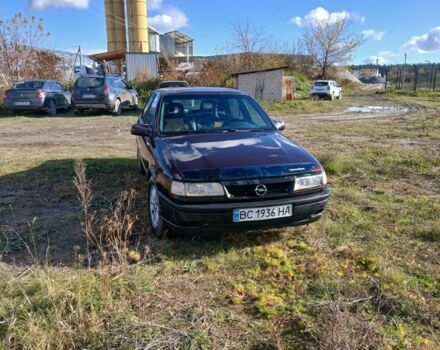 Фиолетовый Опель Вектра, объемом двигателя 2.5 л и пробегом 400 тыс. км за 1200 $, фото 1 на Automoto.ua