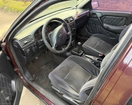 Фіолетовий Опель Вектра, об'ємом двигуна 1.8 л та пробігом 350 тис. км за 850 $, фото 1 на Automoto.ua