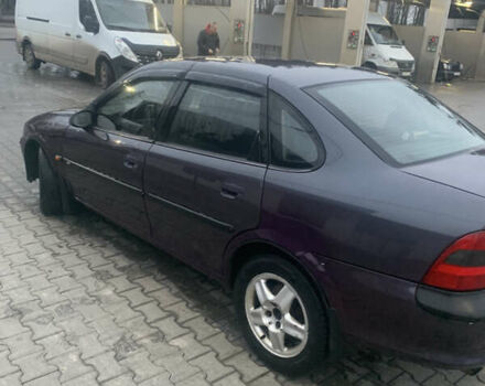 Фиолетовый Опель Вектра, объемом двигателя 1.79 л и пробегом 300 тыс. км за 1350 $, фото 7 на Automoto.ua