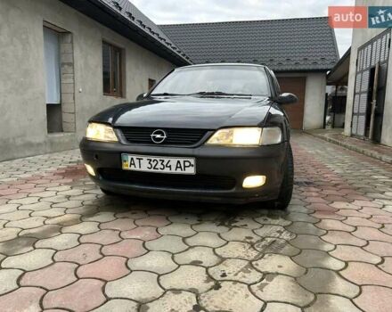 Фіолетовий Опель Вектра, об'ємом двигуна 1.7 л та пробігом 345 тис. км за 2200 $, фото 7 на Automoto.ua