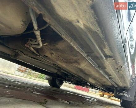 Фіолетовий Опель Вектра, об'ємом двигуна 1.7 л та пробігом 345 тис. км за 2200 $, фото 33 на Automoto.ua