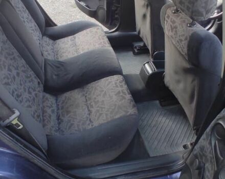 Фиолетовый Опель Вектра, объемом двигателя 1.7 л и пробегом 326 тыс. км за 2400 $, фото 5 на Automoto.ua