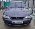 Фиолетовый Опель Вектра, объемом двигателя 2 л и пробегом 340 тыс. км за 2200 $, фото 1 на Automoto.ua
