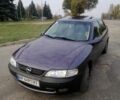Фіолетовий Опель Вектра, об'ємом двигуна 2 л та пробігом 410 тис. км за 2500 $, фото 1 на Automoto.ua