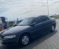 Фіолетовий Опель Вектра, об'ємом двигуна 1.6 л та пробігом 200 тис. км за 1700 $, фото 1 на Automoto.ua