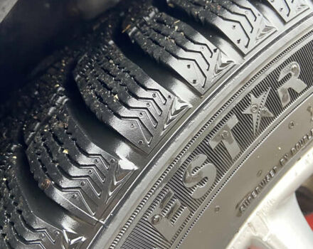 Фіолетовий Опель Вектра, об'ємом двигуна 1.8 л та пробігом 370 тис. км за 2900 $, фото 11 на Automoto.ua