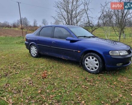 Фиолетовый Опель Вектра, объемом двигателя 1.8 л и пробегом 580 тыс. км за 1100 $, фото 3 на Automoto.ua