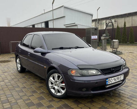 Фіолетовий Опель Вектра, об'ємом двигуна 1.8 л та пробігом 370 тис. км за 2900 $, фото 4 на Automoto.ua