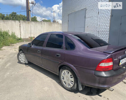 Опель Вектра 1997 у Летичеве на Automoto.ua Фіолетовий Опель Вектра, об'ємом двигуна 1.8 л та пробігом 400 тис. км за 2300 $, фото 5 на Automoto.ua