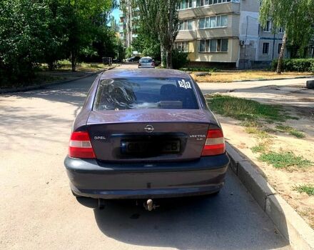 Фіолетовий Опель Вектра, об'ємом двигуна 1.8 л та пробігом 300 тис. км за 2000 $, фото 2 на Automoto.ua
