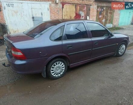 Фиолетовый Опель Вектра, объемом двигателя 1.6 л и пробегом 361 тыс. км за 2150 $, фото 12 на Automoto.ua