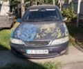 Фіолетовий Опель Вектра, об'ємом двигуна 2.5 л та пробігом 100 тис. км за 1000 $, фото 1 на Automoto.ua