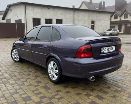 Фіолетовий Опель Вектра, об'ємом двигуна 1.8 л та пробігом 370 тис. км за 2900 $, фото 7 на Automoto.ua