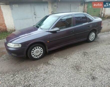 Фиолетовый Опель Вектра, объемом двигателя 1.6 л и пробегом 361 тыс. км за 2150 $, фото 11 на Automoto.ua