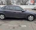 Фіолетовий Опель Вектра, об'ємом двигуна 1.6 л та пробігом 460 тис. км за 2500 $, фото 2 на Automoto.ua