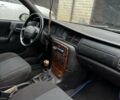 Фіолетовий Опель Вектра, об'ємом двигуна 2 л та пробігом 410 тис. км за 1000 $, фото 6 на Automoto.ua