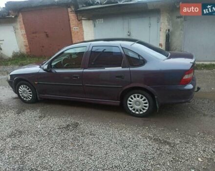 Фиолетовый Опель Вектра, объемом двигателя 1.6 л и пробегом 361 тыс. км за 2150 $, фото 16 на Automoto.ua