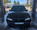 Фиолетовый Опель Вектра, объемом двигателя 1.8 л и пробегом 300 тыс. км за 1500 $, фото 1 на Automoto.ua