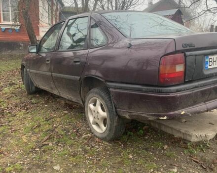 Фіолетовий Опель Вектра, об'ємом двигуна 1.6 л та пробігом 286 тис. км за 900 $, фото 3 на Automoto.ua