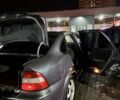Фиолетовый Опель Вектра, объемом двигателя 2 л и пробегом 350 тыс. км за 2391 $, фото 3 на Automoto.ua