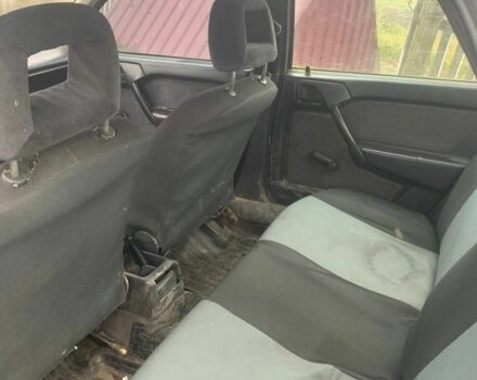 Фіолетовий Опель Вектра, об'ємом двигуна 1.6 л та пробігом 286 тис. км за 900 $, фото 7 на Automoto.ua